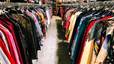 Clothing and accessories: which markets are the most refractory to second-hand?