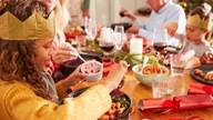 Christmas Covid rules: Who are you allowed to see? - BBC News